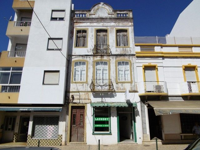 Moradia para Restaurar